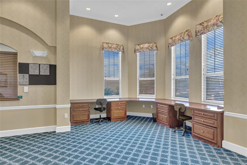 Welcome to your dream condo! This 3bd, 2ba home features a - photo 34