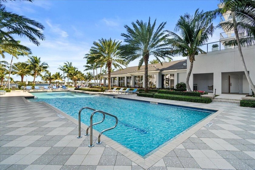 Luxury waterfront living in the heart of North Palm Beach. This - photo 48