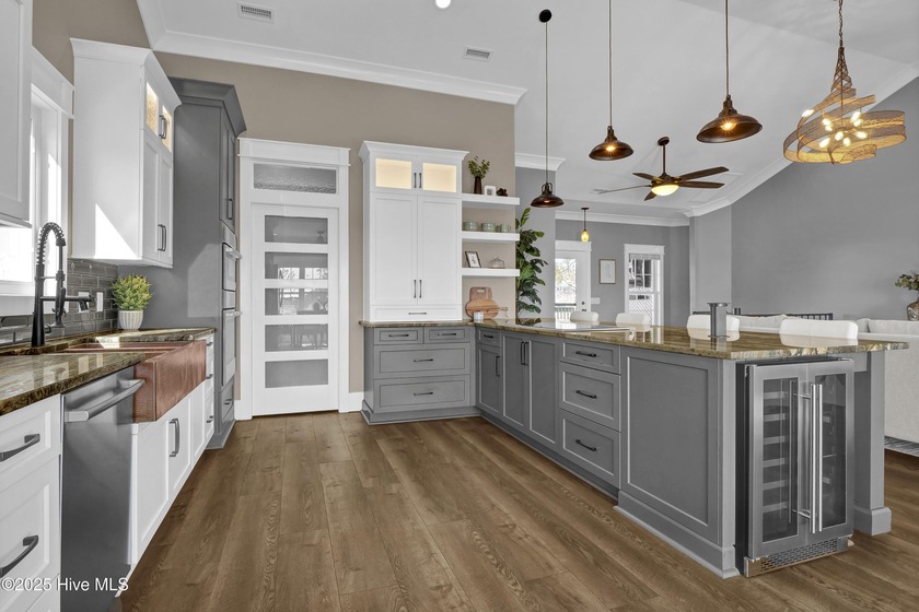6 BEDS, 4 BATHS, 3008 sqft! This home lives far larger than - photo 17