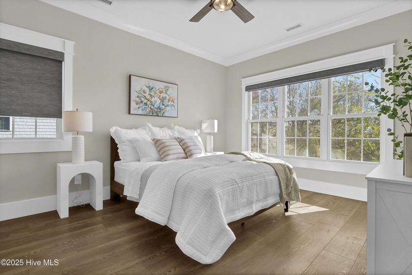 6 BEDS, 4 BATHS, 3008 sqft! This home lives far larger than - photo 23