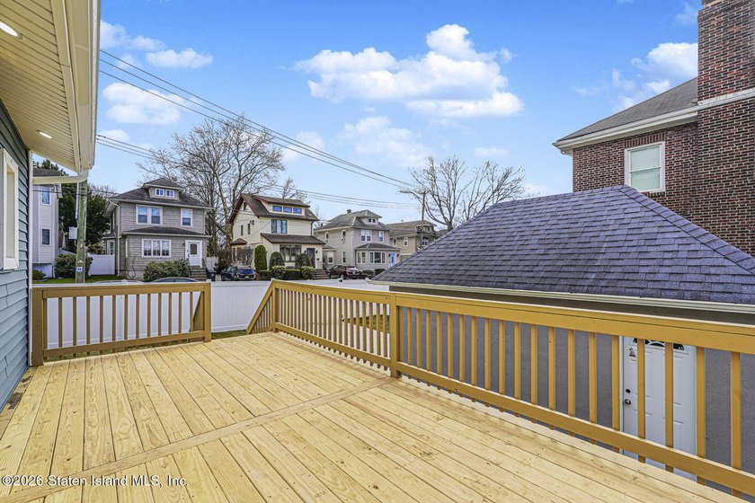 Welcome to 12 Fairview Avenue, a fully gut-renovated corner - photo 34