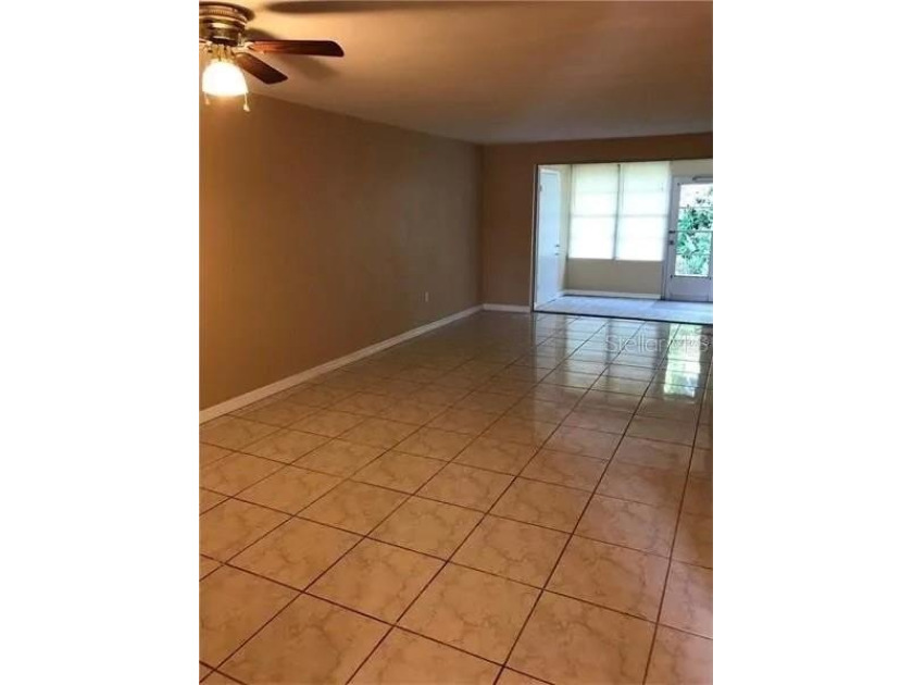 Don't delay on this incredible two bedroom one bath, Garden - photo 3