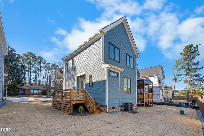 Now offering a 3-2-1 buydown w/ builder's preferred lender! A - photo 30