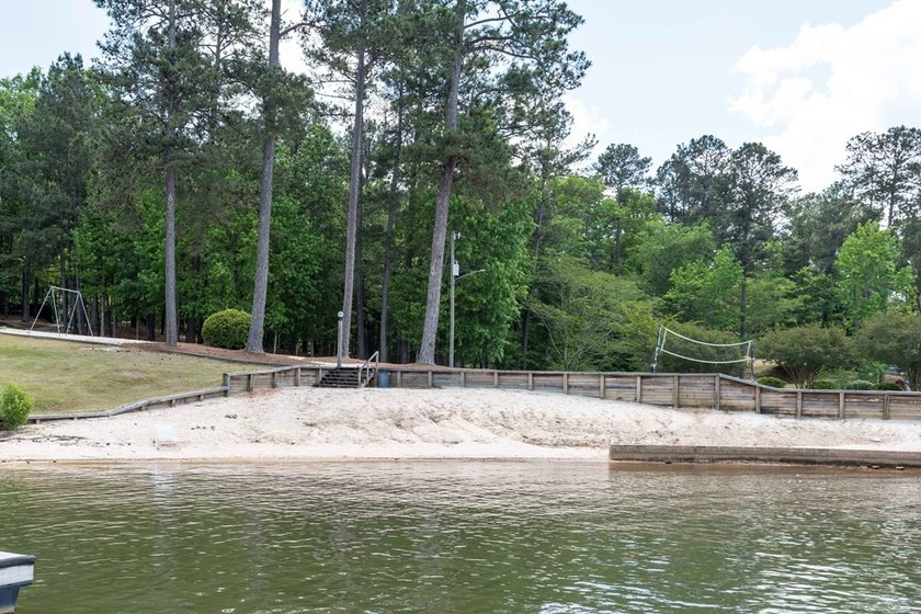 Welcome to lake life at its finest! This beautifully updated - photo 32