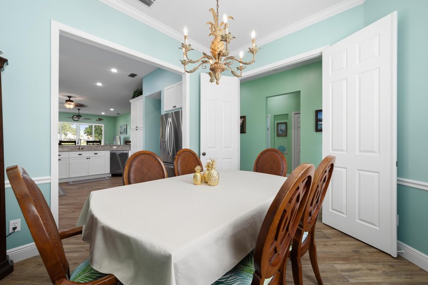Luxury living in the prestigious Monarch Country Club with this - photo 11