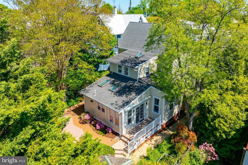 This exceptional Historic District home combines the charm of a - photo 46