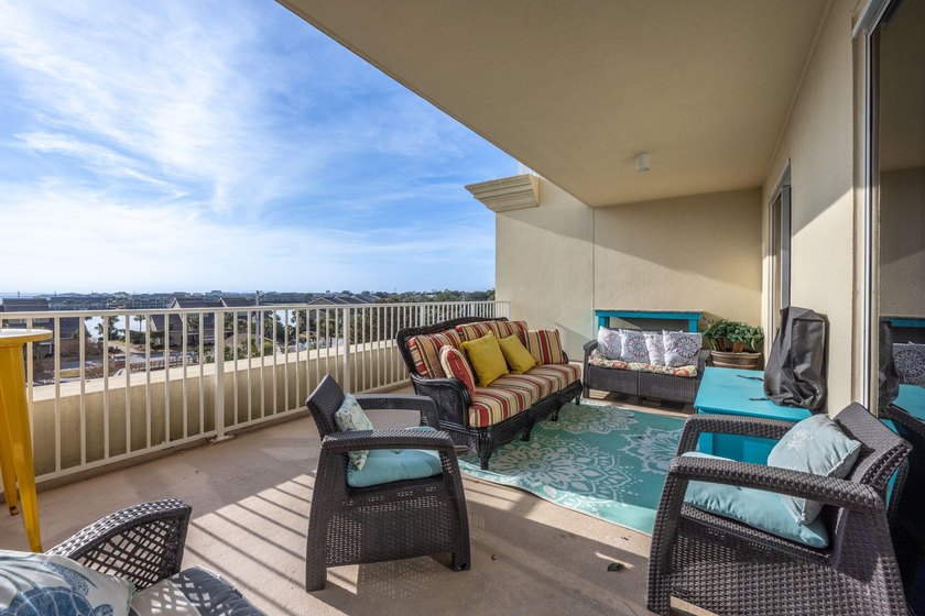 This stunning condo in Ariel Dunes II, is nestled within the - photo 34