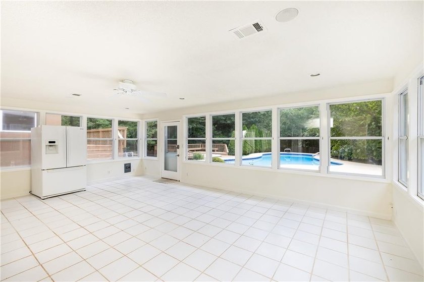 Welcome to this East Cobb gem in the highly sought-after Colony - photo 28