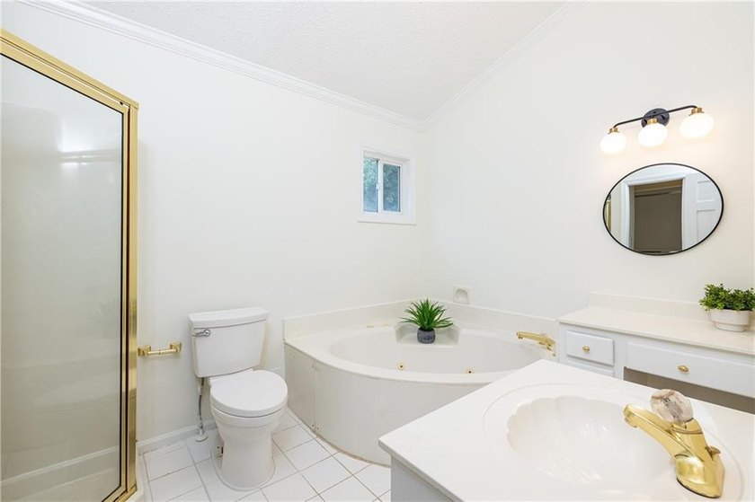 Welcome to this East Cobb gem in the highly sought-after Colony - photo 34
