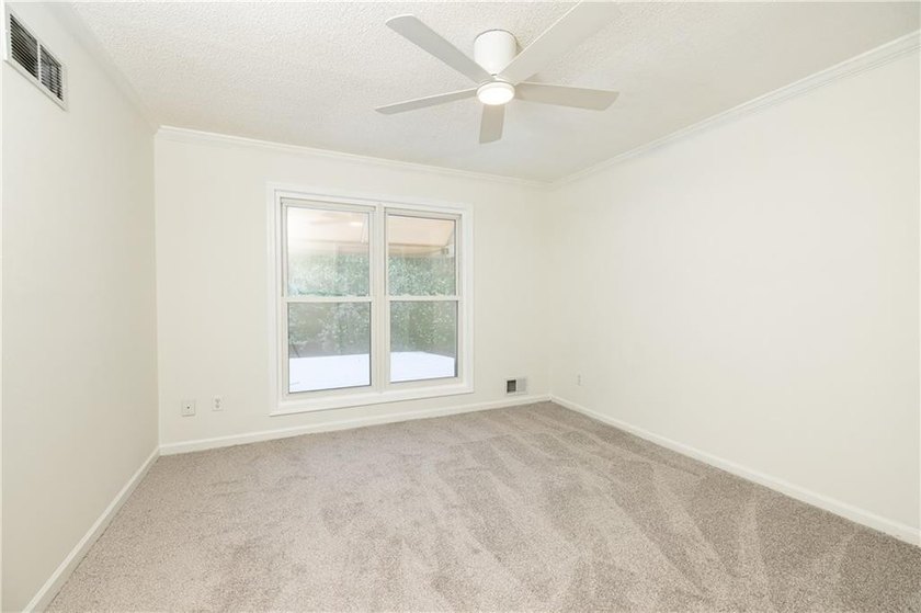 Welcome to this East Cobb gem in the highly sought-after Colony - photo 39