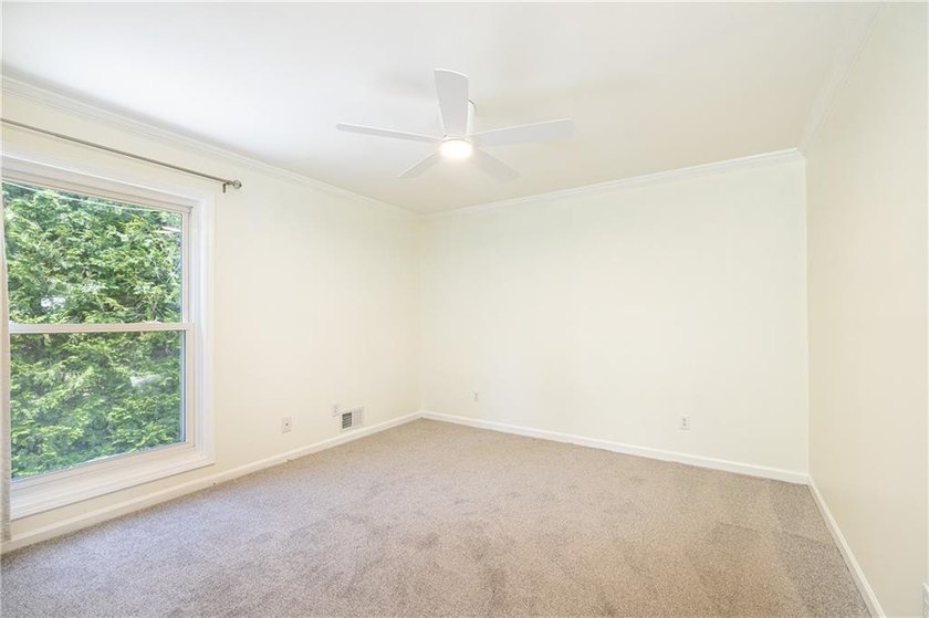 Welcome to this East Cobb gem in the highly sought-after Colony - photo 42