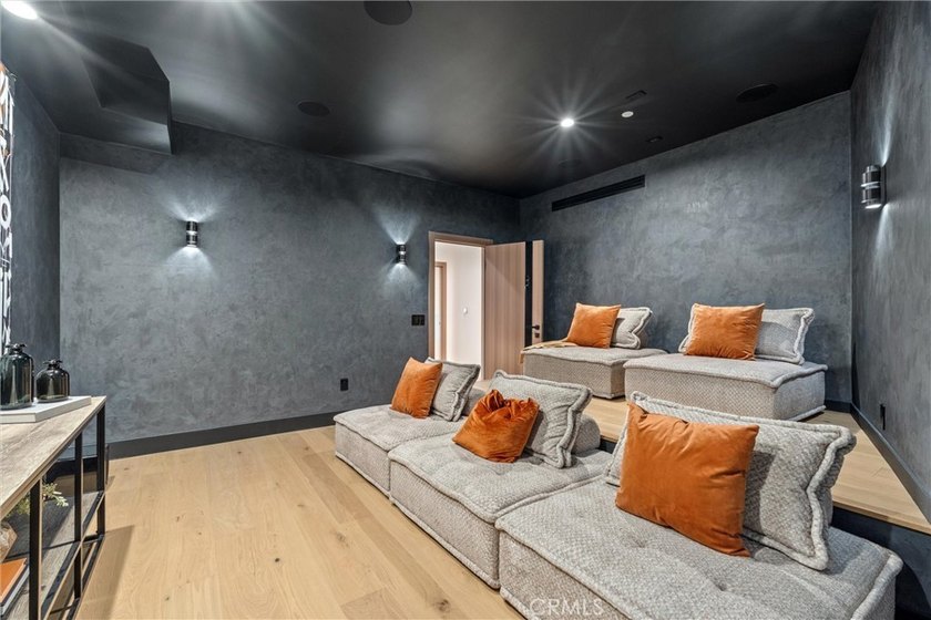 Three levels above the city with picturesque views from every - photo 45