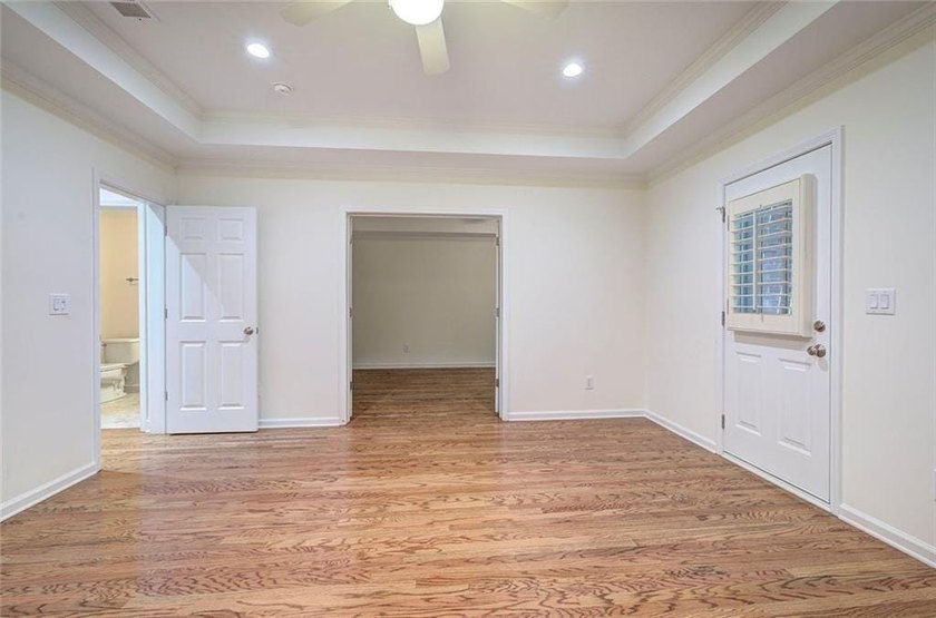 Having It All! That is what describes this stately 3 Bedroom, 3 - photo 24