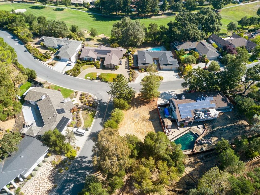 Rare opportunity to build your custom dream home on a spacious 9 - photo 5