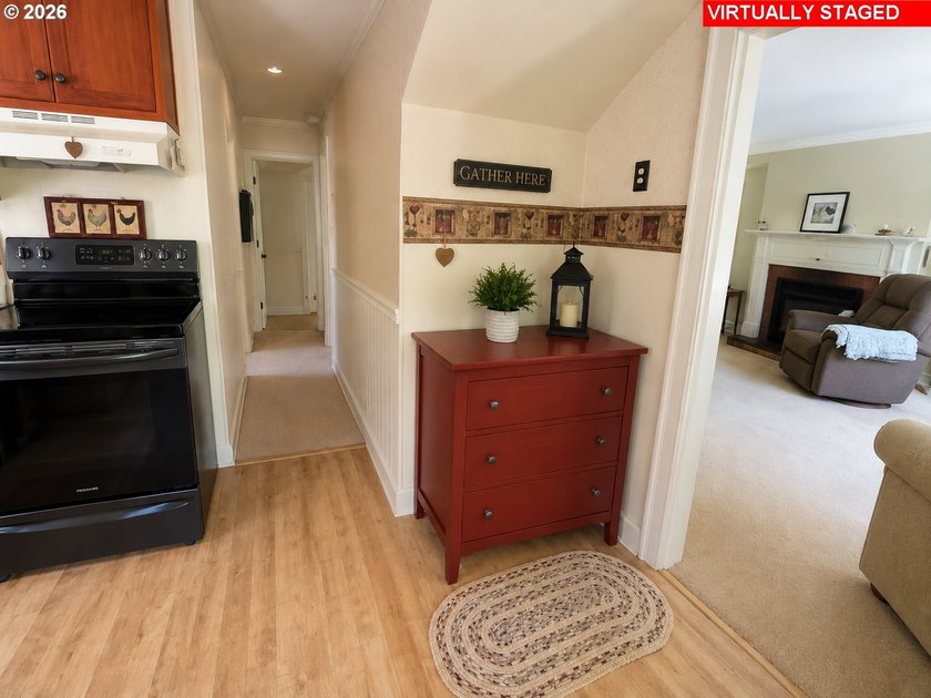 Solid home with character and charm on the east side of town - photo 6