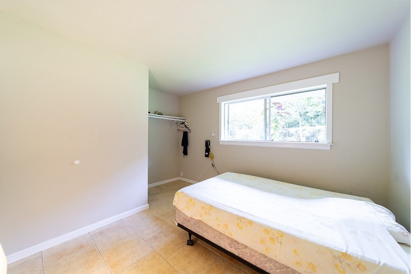 Welcome to this fully furnished 3-bedroom, 2-bath home tucked - photo 10