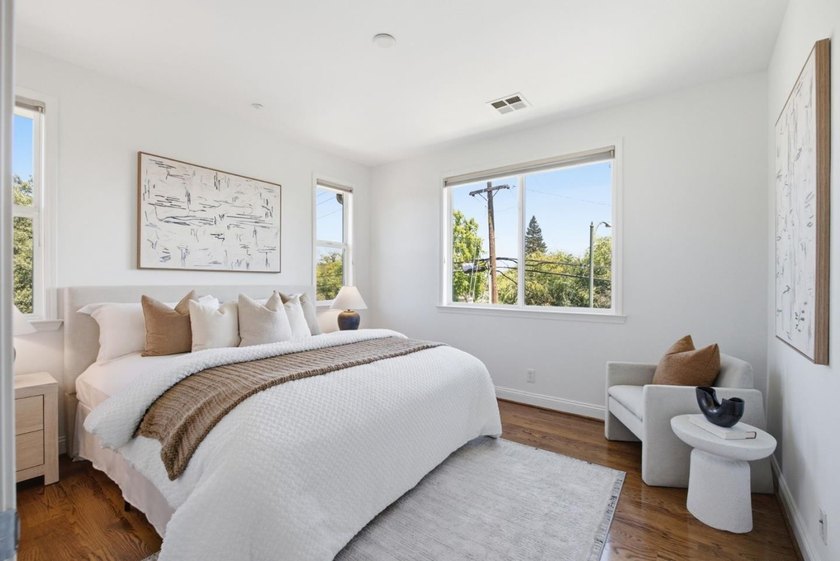 This stunning end-unit has everything on your wish list - photo 18