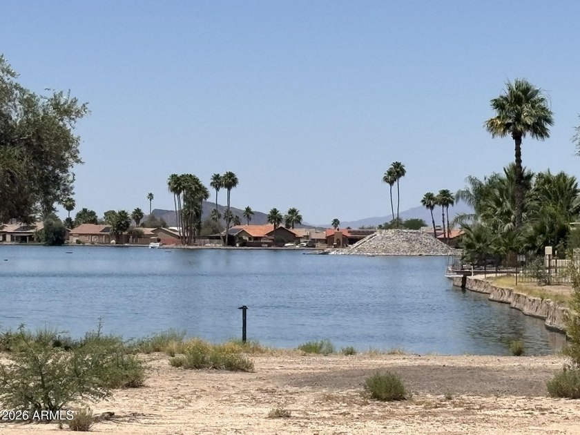 Very nice LOT to build your dream home in Arizona. This is an - photo 3