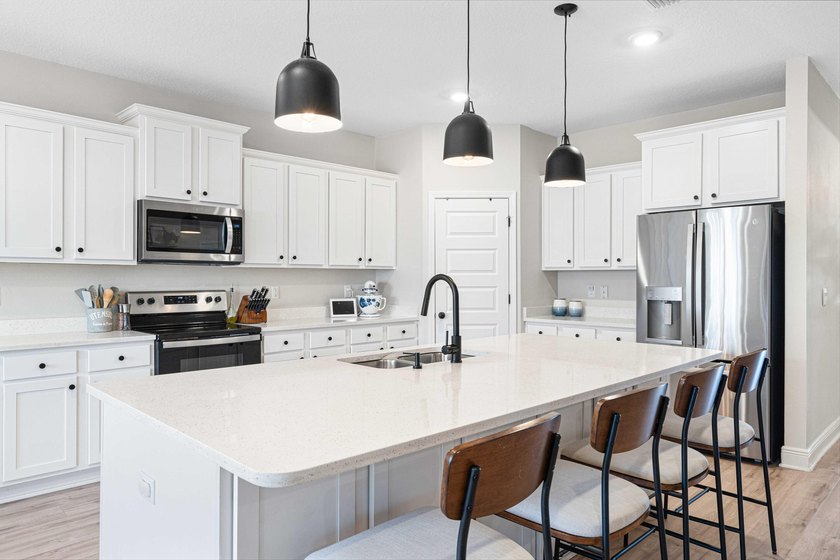 This beautifully upgraded home in the heart of Freeport blends - photo 11