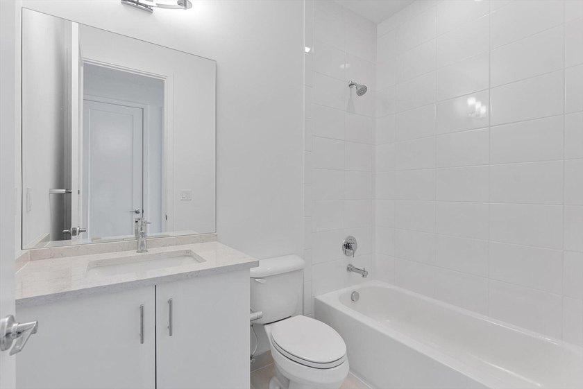 Welcome to Lotus Palm, where luxury meets contemporary living in - photo 41
