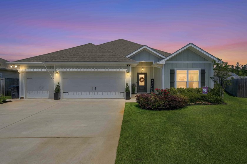 This beautifully upgraded home in the heart of Freeport blends - photo 45