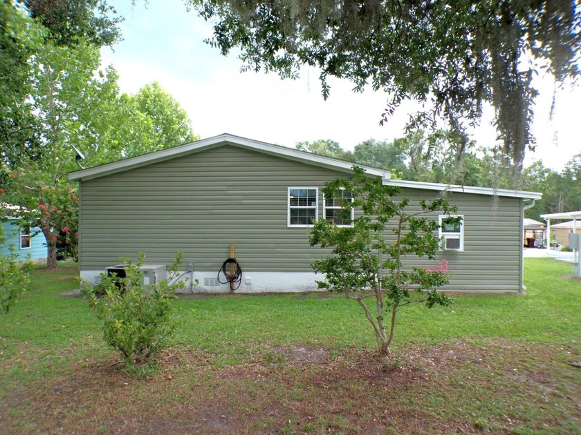 Welcome to your dream retirement home in the highly sought-after - photo 6