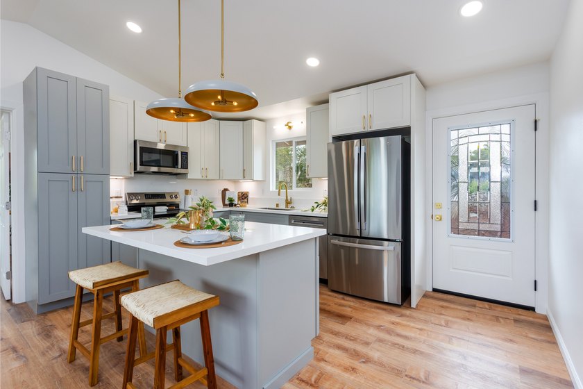 Welcome to this brand new 3 bedroom, 2 bathroom home in - photo 4