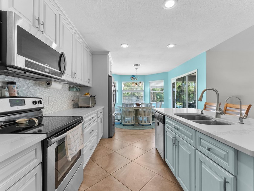 Only 40 homes in this community with low HOA! 2020 Roof + A/C - photo 7
