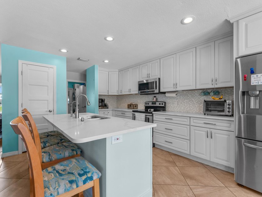 Only 40 homes in this community with low HOA! 2020 Roof + A/C - photo 8