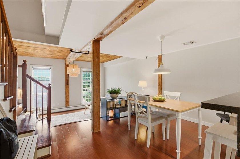 A rare opportunity to own a residence in Hamilton Harbour's - photo 12