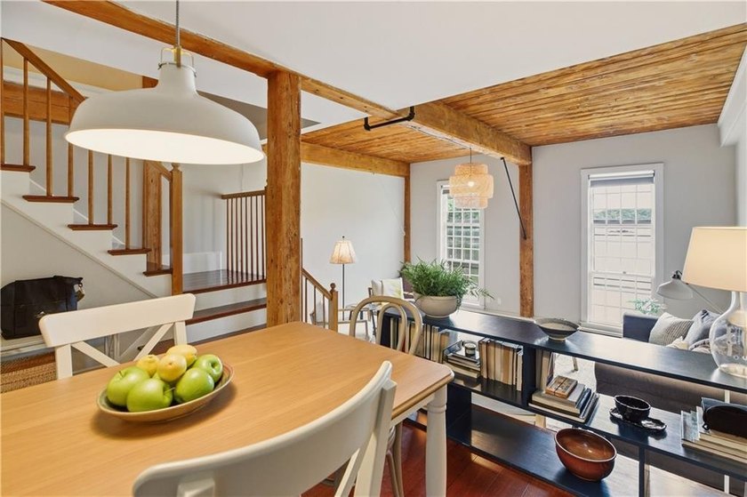 A rare opportunity to own a residence in Hamilton Harbour's - photo 16