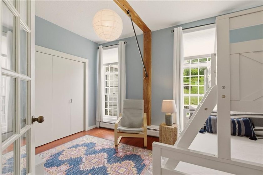A rare opportunity to own a residence in Hamilton Harbour's - photo 21