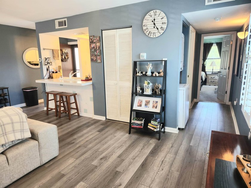 Don't let this one get away! Must see this impressive 1 bedroom - photo 33