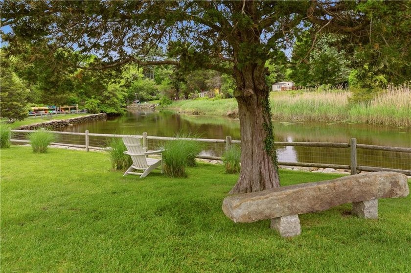 A rare opportunity to own a residence in Hamilton Harbour's - photo 42