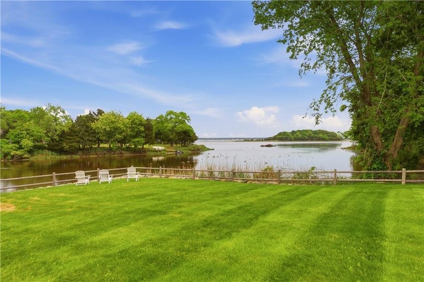 A rare opportunity to own a residence in Hamilton Harbour's - photo 44