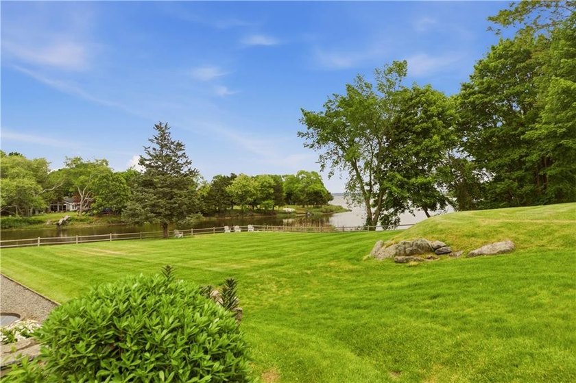 A rare opportunity to own a residence in Hamilton Harbour's - photo 45