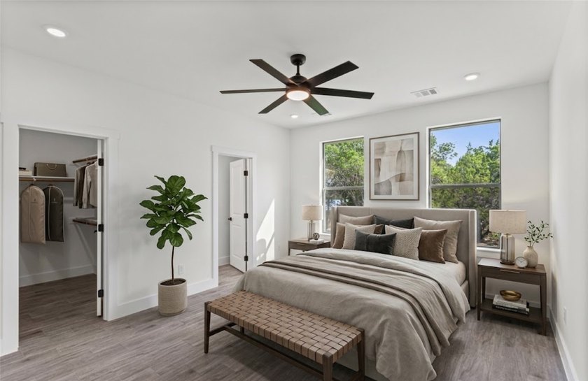 Discover this stunning brand-new 4-bedroom, 2-bathroom home in - photo 16