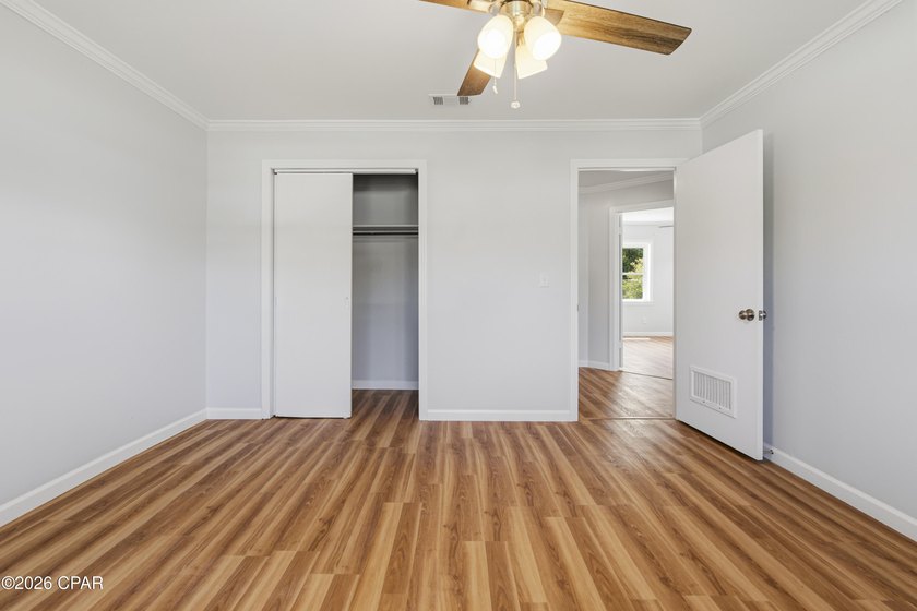 Cute. Updated. Move-in ready. Centrally located. This is a great - photo 21