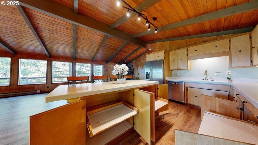 Oceanview Retreat on .73 AcresTucked into a peaceful, park-like - photo 10