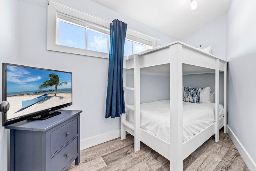 Positioned in the heart of Santa Rosa Beach, this exceptional - photo 44