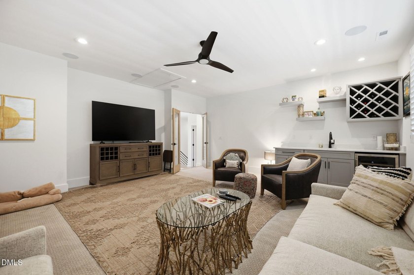 A 2023 Parade of Homes Entry. Thoughtfully designed and - photo 23