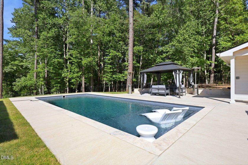 A 2023 Parade of Homes Entry. Thoughtfully designed and - photo 37