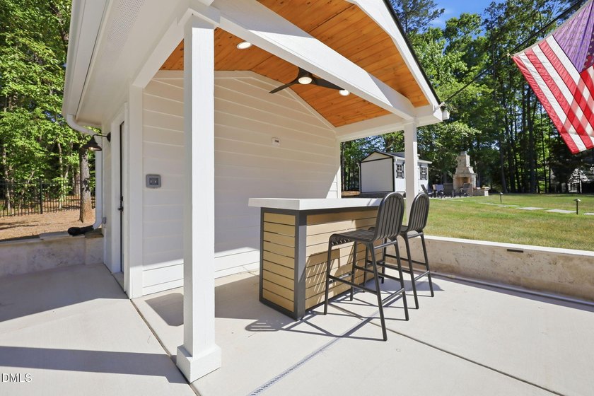A 2023 Parade of Homes Entry. Thoughtfully designed and - photo 39