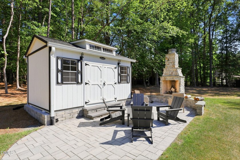 A 2023 Parade of Homes Entry. Thoughtfully designed and - photo 42