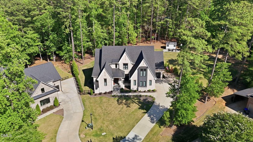 A 2023 Parade of Homes Entry. Thoughtfully designed and - photo 45