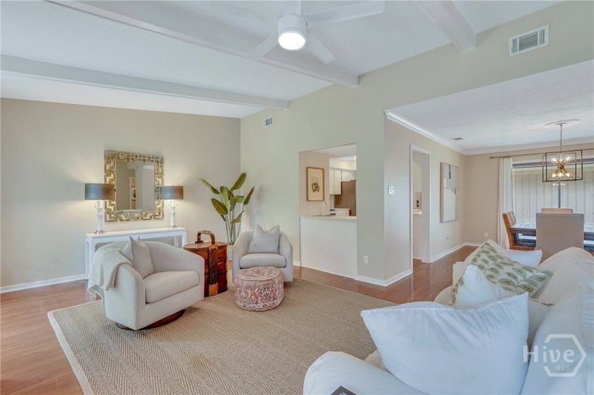 Welcome to your new sanctuary! Nestled in a serene neighborhood - photo 11