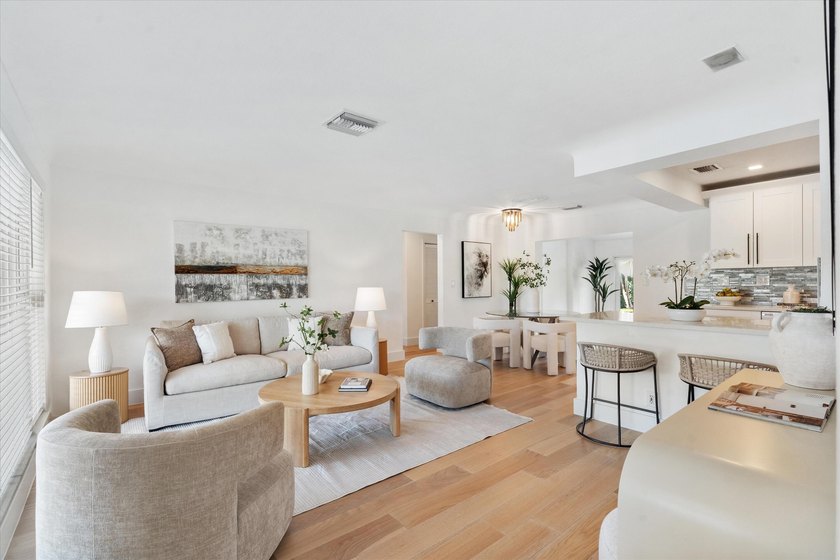 Turnkey Coral Heights home in the highly sought-after Floranada - photo 2