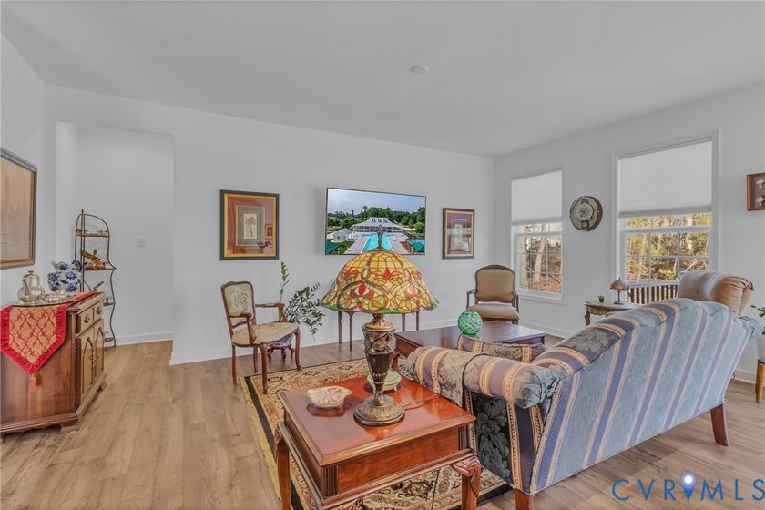 Welcome to 25 Essie Court - a 2022-built ranch-style home in the - photo 5