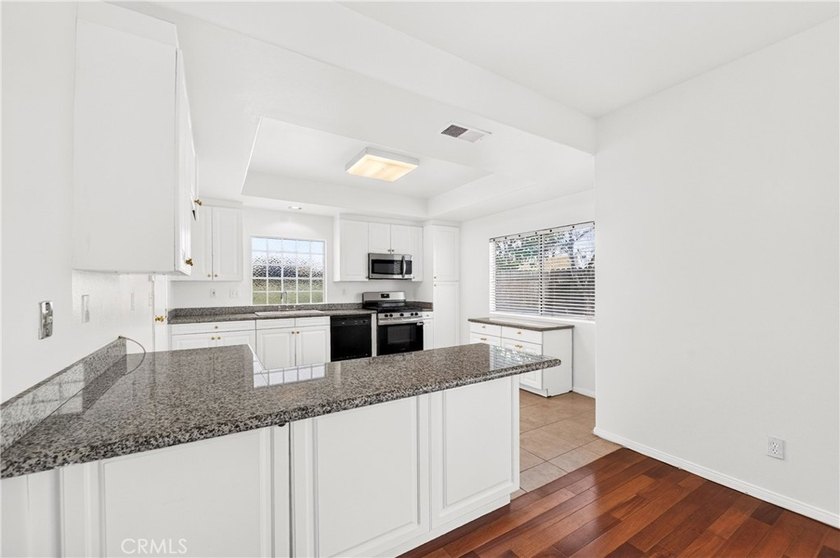 This beautiful 2 -story home locates Shadow Brook Gated - photo 15