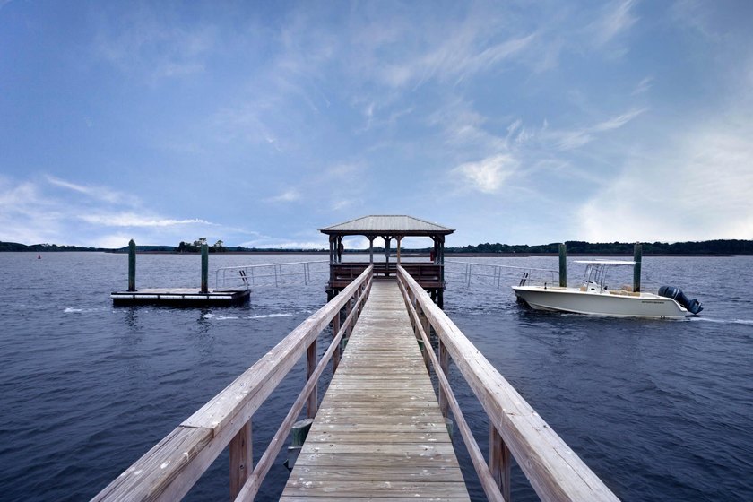 Welcome to this beautifully elevated Lowcountry-style home--the - photo 33